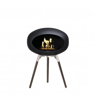 Ground Low biopejs i sort med ben i røget eg (L: 45 cm) fra Le Feu