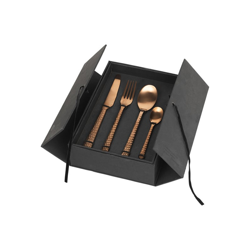 Hune bestiksæt (16 dele) i Copper Hammered fra Broste Copenhagen