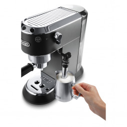 DeLonghi EC685 Espresso, sort.