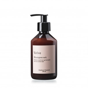 Shampoo No. 4 med lavendel og rose fra Vølve. Økologisk og vegansk.