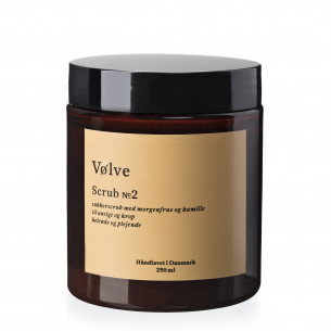 Scrub No. 2 fra Vølve. Med helende og plejende effekt. Håndlavet i Danmark af økologiske ingredienser.