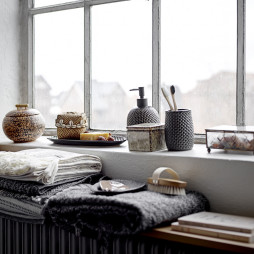 Fine smykkeskrin/glasæsker fra Bloomingville