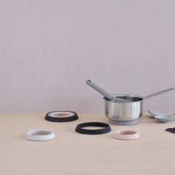 De fine PLACE-IT bordskånere fra RIG-TIG by Stelton