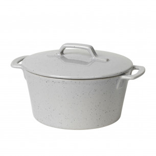 Broste Copenhagen 'Hasle' ovnfast fad med låg i stentøj. W 23,5 cm. Light Granite Grey