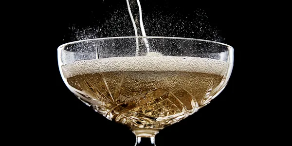 Champagne, cava eller crémant? Bobler til enhver anledning