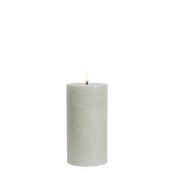LED Rustic Pillar lys, Dusty green - H15 cm.