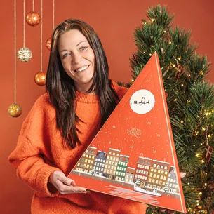 Julekalenderen til chokolade & marcipan-elskeren fra Cocoture i rød æske - 270g - Chokolade Julekalender