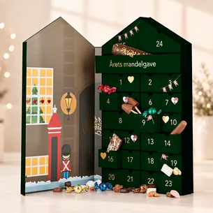Familiekalender - Julehus fra Cocoture (inkl. mandelgave) 2026