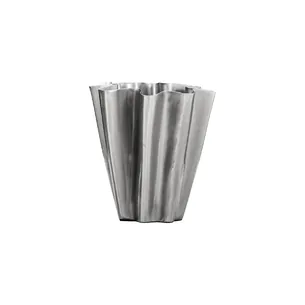 Flood vase lille (højde 13 cm) - Børstet sølv