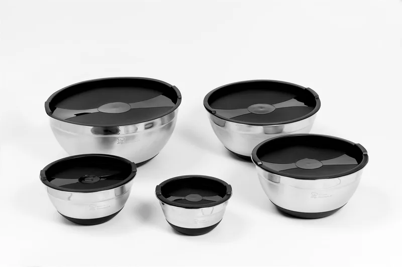 Skålsæt med 5 metal skåle, med låg og skridsikker bund - Hurtig levering