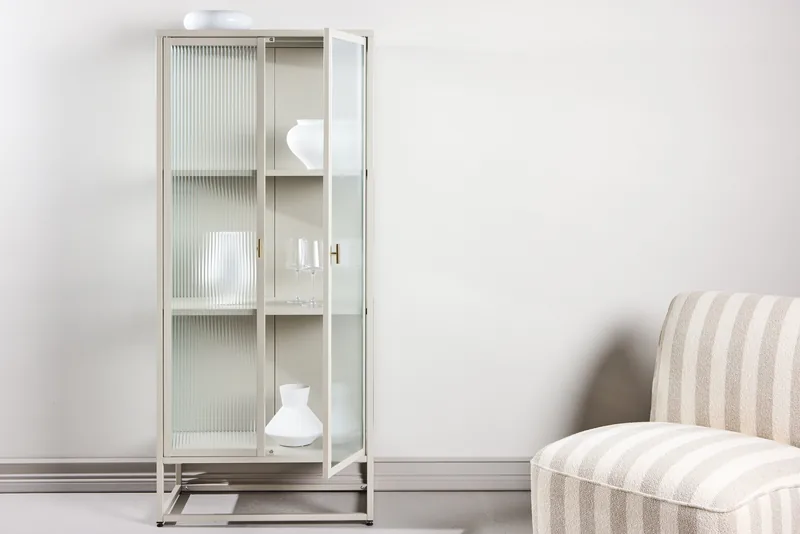 Venture Home - Garis Højt Vitrineskab - Beige, B 70 × H 160 × D 40 cm