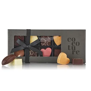 Chokoladeæske med 9 stk. fyldte chokolader fra Cocoture i sort æske - 81g