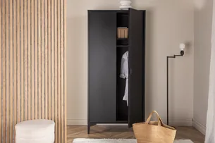 Venture Home - Piring skab  -  sort stål, hylder og bøjlestang  -  85×45×183cm