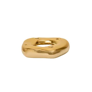 Ferm Living Bellure Ring lysestage - Brass Finish  : Erling Christensen Møbler